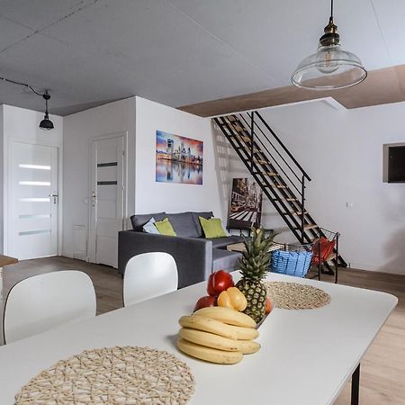 Stylish Apartment In The City Center Of Varşovia Exterior foto