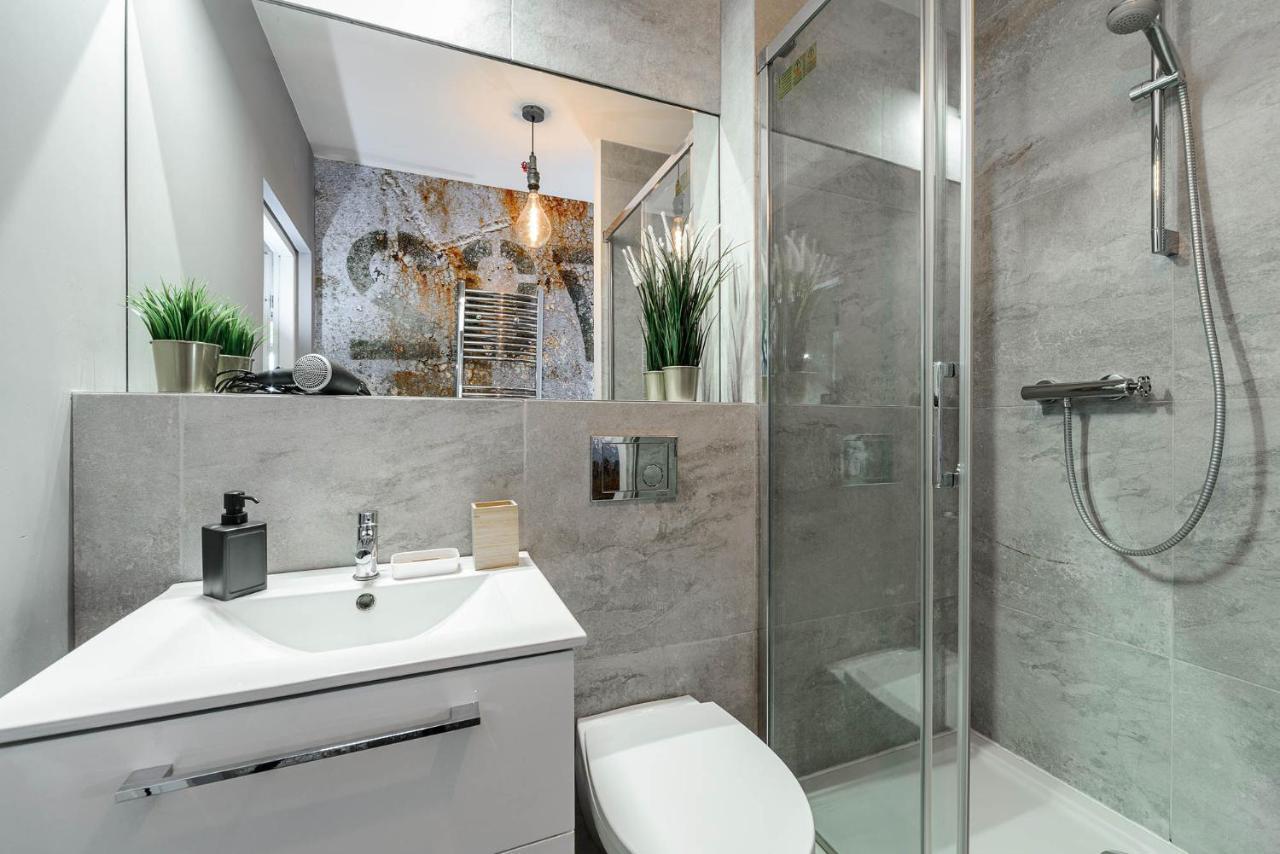 Stylish Apartment In The City Center Of Varşovia Exterior foto