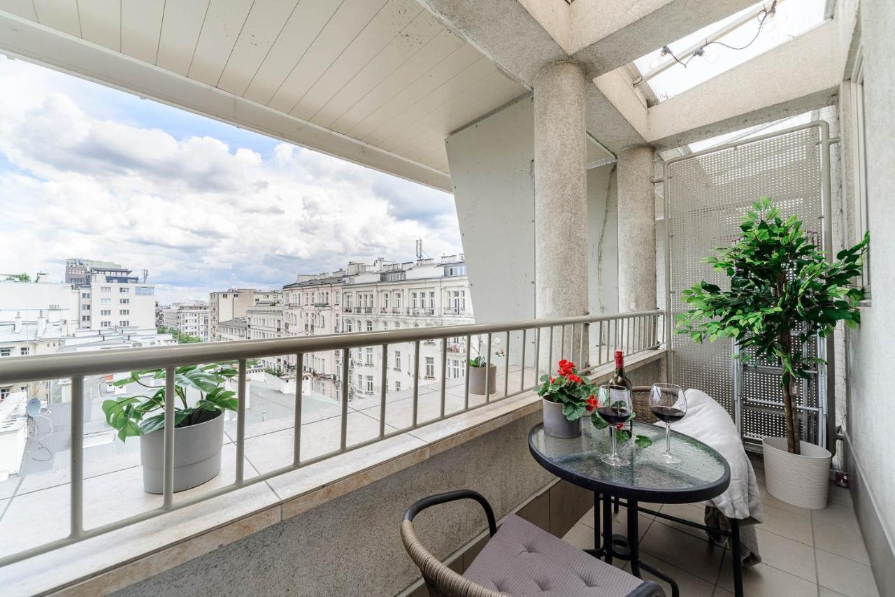 Stylish Apartment In The City Center Of Varşovia Exterior foto